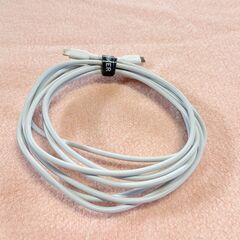 ★☆iPhone アイフォン　純正　ライトニング　イヤホン　コード　USB　充電　データ転送☆★の画像