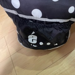 食事椅子の画像