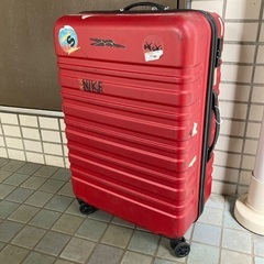 大型超軽量カーボン素材スーツケース80の55の30