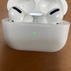 Apple AirPods pro 第1世代 純正品の画像