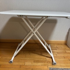 不二貿易　昇降式テーブルの画像