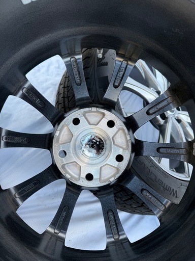 取り引き終了しました。スノータイヤホイール4本セット 215×50R×17 17