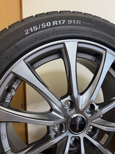 取り引き終了しました。スノータイヤホイール4本セット　215×50R×17 17×7J-48 114.3×5穴