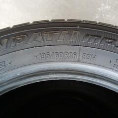 中古タイヤ#195/60R16 トーヨー トランパスの画像