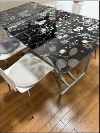 ガラステーブル　IKEA 150×80×70【購入者が音信不通のため最出品】