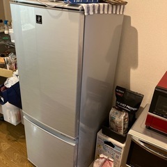 シャープ　冷蔵庫