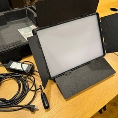 【プロ用】LEDGO サンテック パネルライト LG-1200SC 型番:S104 撮影・動画用 照明器具　機材 の画像