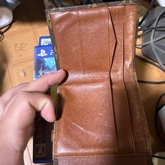 LOUIS VUITTON財布の画像