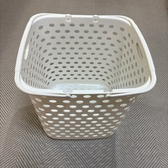 洗濯カゴ