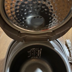 炊飯器の画像