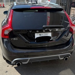 【交換も可能】VOLVO V60 T6 3.0 Rデザインの画像