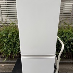 三菱ノンフロン冷凍冷蔵庫 MR-P15F-W 2021年製