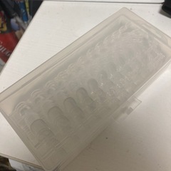 ネイルチップ無地 透明 ショートの画像