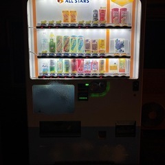 無人販売　自動販売機　ドリンク＆お菓子
