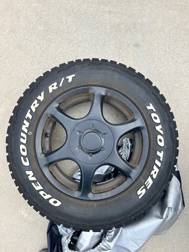 タイヤ　ホイール　
nv200 トーヨータイヤ