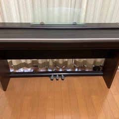 CASIO　電子ピアノ Privia PX-700 