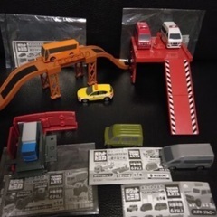 86.ポケットトミカ、カプセルトミカ 13点の画像