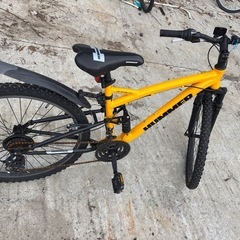 ハードテイルマウンテンバイク 24インチ イエローの画像