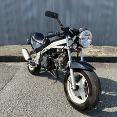 SUZUKI ギャグ カスタム 外装塗装済み 配送可能ですのでご...