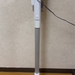充電式　スティック掃除機