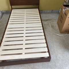 シングルベッドマットレス付きの画像