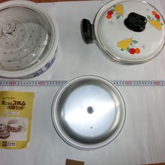 ●鍋3点まとめてです、（未使用保管品、陶器、ホーロー、アルミ）●煮る、スチーム、茶わん蒸し等、ゆで卵鍋、説明書付き、画像の物★お手数をおかけしますプロフィール必読ですの画像
