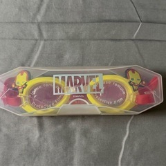 【新品・正規品】MARVEL アイアンマン キッズ用スイミングゴーグル ケース付の画像
