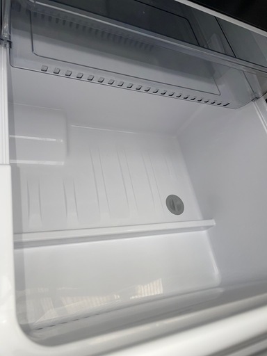 送料・設置込み可　冷蔵庫　286L Haier 2023年【分解クリーニング済み】