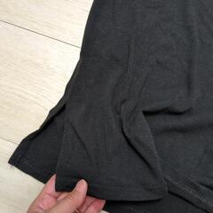 値下げ！男女兼用VネックTシャツ黒Lくらいの画像