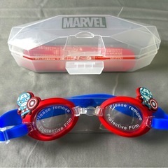 【新品・正規品】MARVEL キャプテンアメリカ キッズ用スイミ...