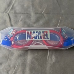 【新品・正規品】MARVEL キャプテンアメリカ キッズ用スイミングゴーグル ケース付き の画像