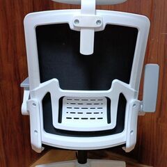 【新品未使用品】 オフィスチェア　【組立済】の画像