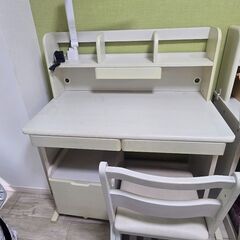 子供用学習机　デスクチェア収納の３点セット