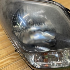MH23SワゴンR右ヘッドライトの画像