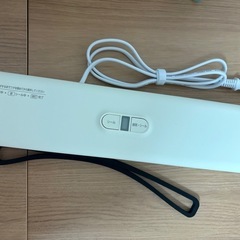 【無料】アイリスオーヤマ 真空パック機 お譲りしますの画像