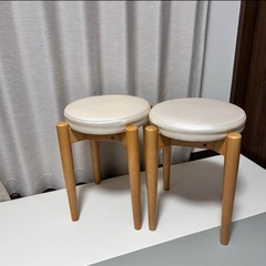 ニトリ　木製スツール　レモラ　シルク　イス　椅子