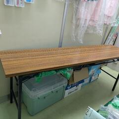 KOKUYO　会議用テーブル　棚付き　指挟み防止カバーあり安心