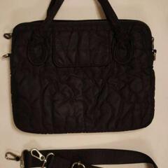 Marc by Marc Jacobs 黒PCケース 2wayの画像