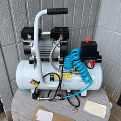 【電動100V】！値下セール！新古品エアコンプレッサー