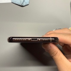 iphone Xs ゴールド　64GB 本体のみの画像
