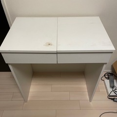 ドレッサー　化粧台　ikeaの画像