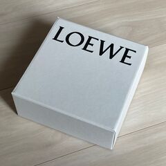 LOEWE 空き箱（美品、2025年6月免税店にて購入）の画像
