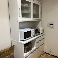 ⭐︎ さらに20%OFFにお値下げしました⭐︎食器棚