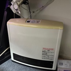 ガスファンヒーター