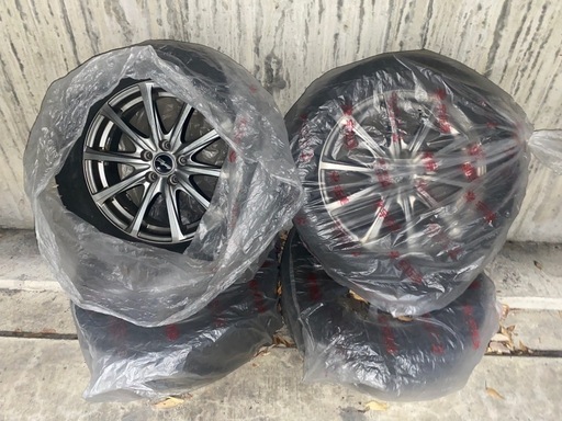 205/55/R16 5穴 バリ山 スタッドレスタイヤ 4本 プリウスなどに