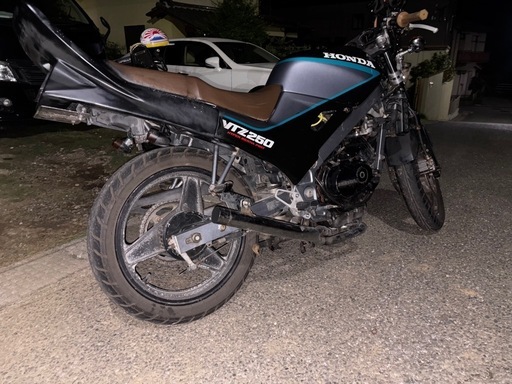 バイク vtz250