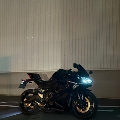 Kawasaki  zx25r 低走行！リアタイヤ新品の画像