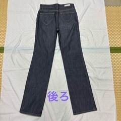 B-THREE 　ビースリー　やわらかデニムパンツ（元値12000円ほど）の画像