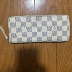 ルイヴィトン　ダミエアズール長財布の画像