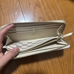 ルイヴィトン　ダミエアズール長財布